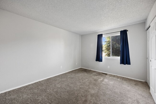 Building Photo - 4485 S Pagosa Cir