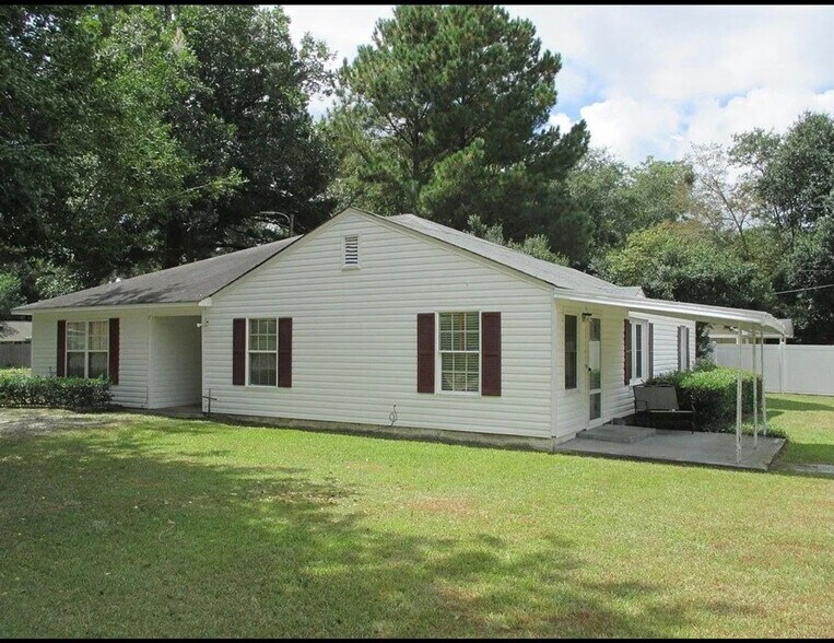 Building Photo - 112 Bon View Dr