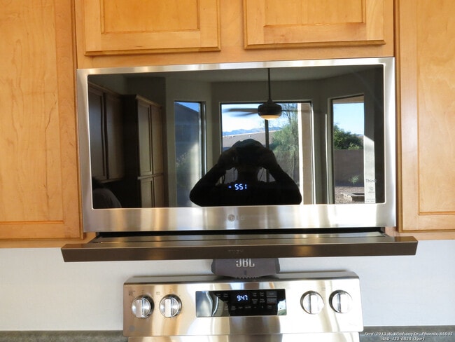 Building Photo - 2913 W Windsong Dr