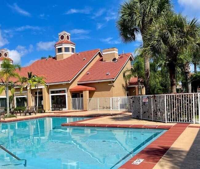 Building Photo - 15591 SW 105th Terrace