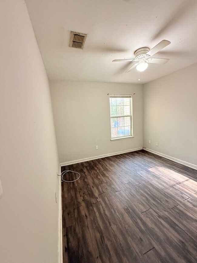 Building Photo - 1293 Rumba Ln