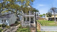 Building Photo - 4712 Avenue Q