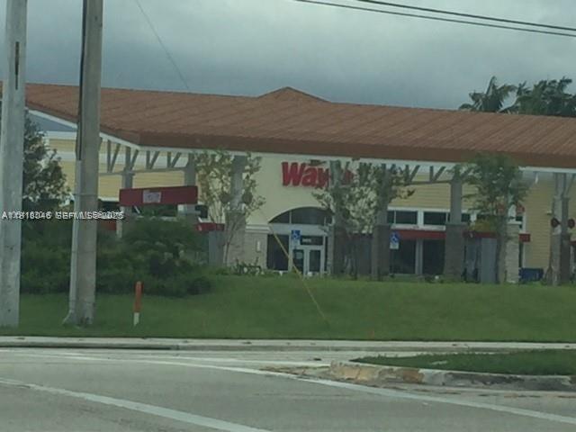 Building Photo - 9247 Chambers St