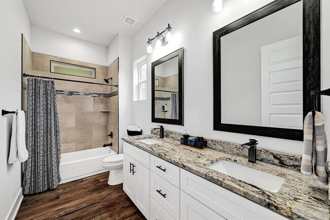 Building Photo - 18502 Venture Dr