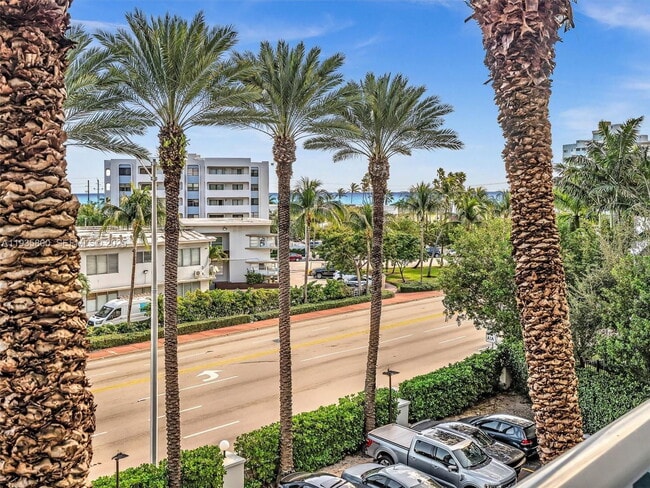 Building Photo - 6770 Indian Creek Dr