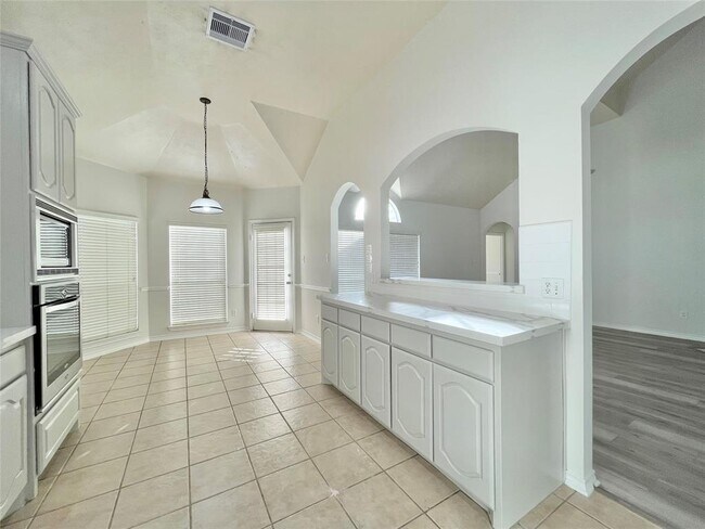Building Photo - 22923 Palomino Creek Ct
