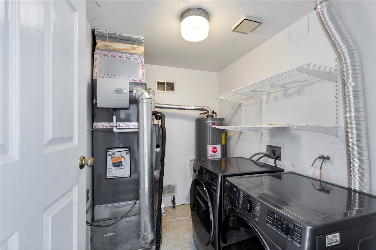 Building Photo - 226 Coventry Cir