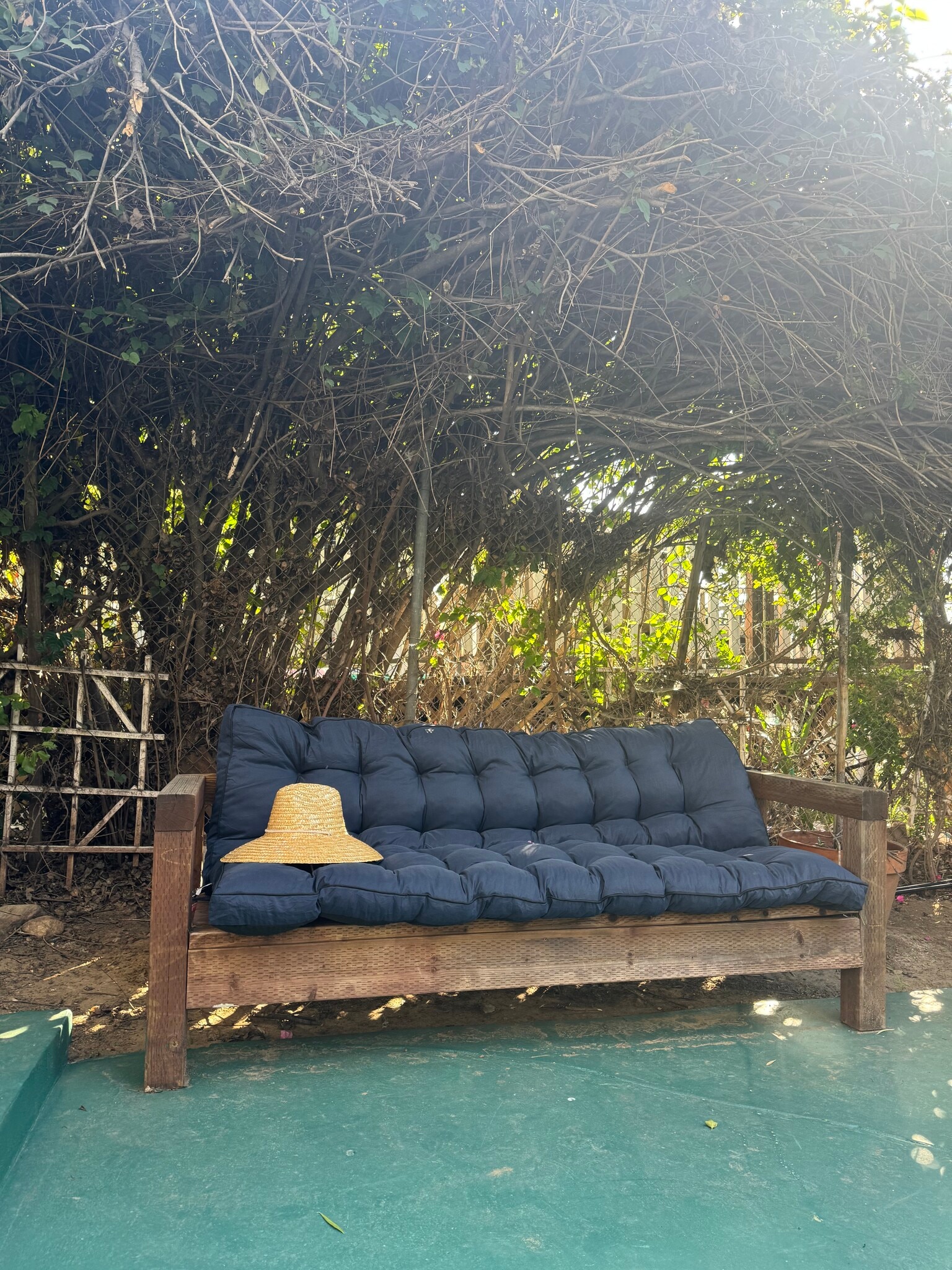 Building Photo - 5924 Hayes Ave