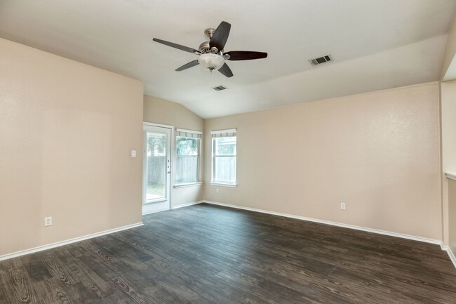 Building Photo - 3353 Rod Carew Dr