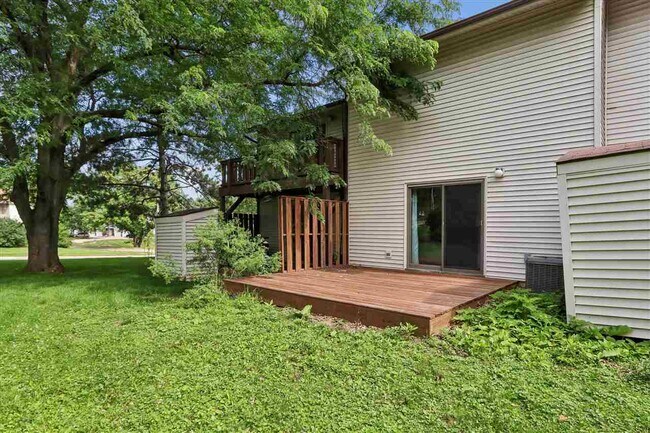 Building Photo - 341 Samoa Dr