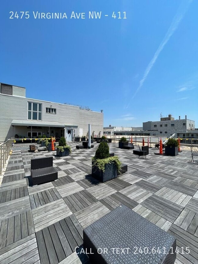 Building Photo - 2475 Virginia Ave NW