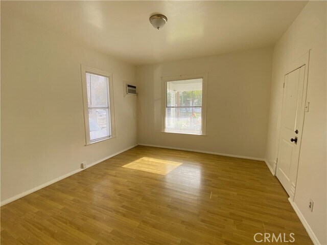 Building Photo - 3449 4th St
