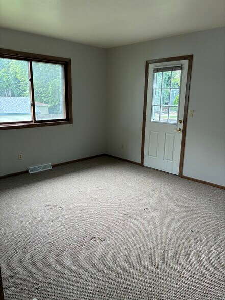 Primary BR with patio - 856 Westover St