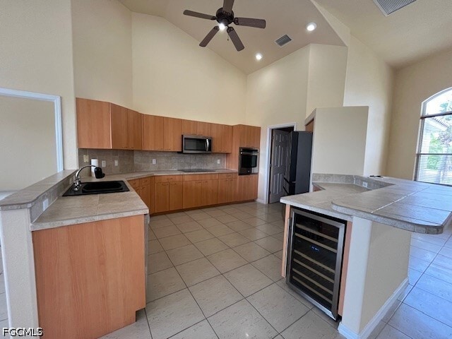 Building Photo - 2026 SW 40th Terrace