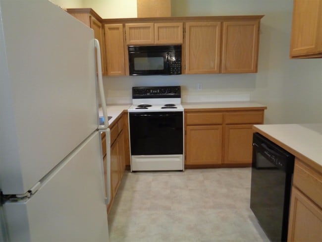 Building Photo - 7429 84th Ave Ct NW