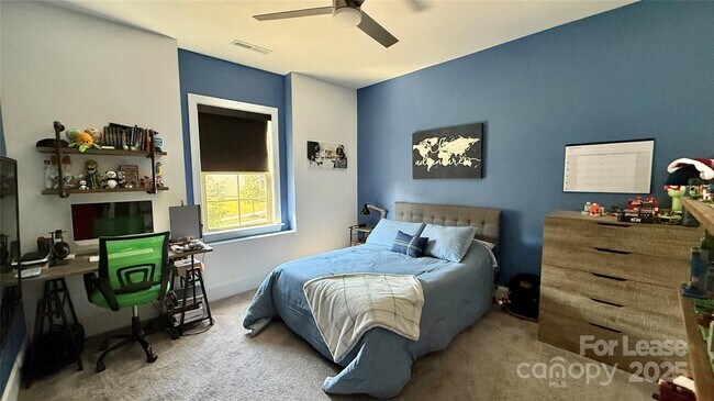 Building Photo - 11152 Limehurst Pl