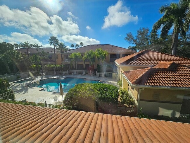 Building Photo - 3631 Square W Ln