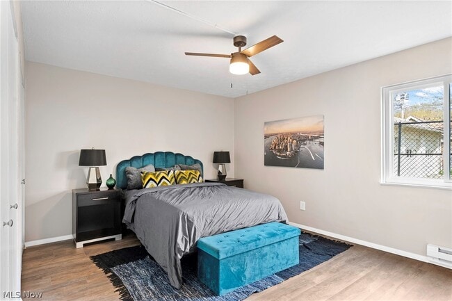 Building Photo - 10526 Clifton Blvd