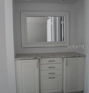 Building Photo - 6061 Bahia Del Mar Blvd S