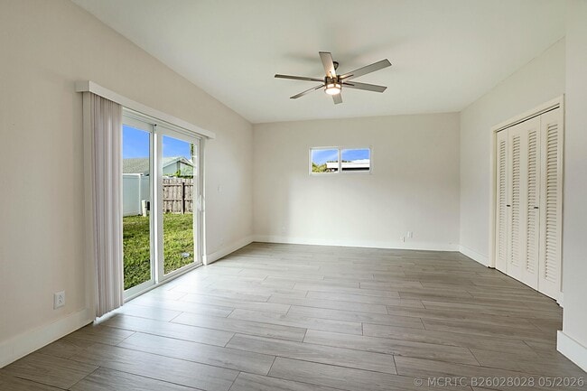 Building Photo - 9593 Richmond Cir