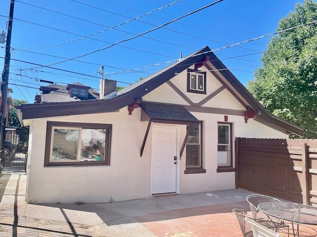 Building Photo - 1575 N Gaylord St