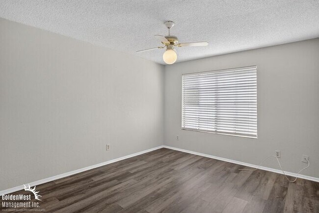 Building Photo - Beautiful 2Bdm 2Ba Condo with Community Pool in Mesa!