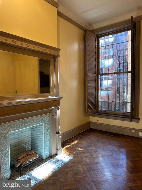 Building Photo - 2352 Eutaw Pl