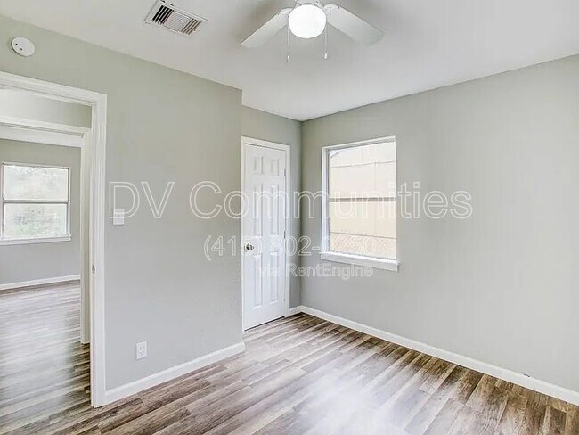 Building Photo - 9317 Cathedral Dr