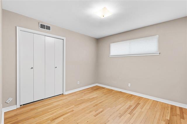 Building Photo - 3527 Vinecrest Dr