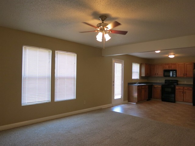 Building Photo - 8144 S Firefly Dr