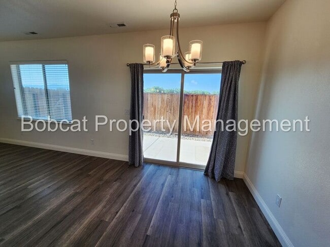 Building Photo - 1255 Correlli Ct