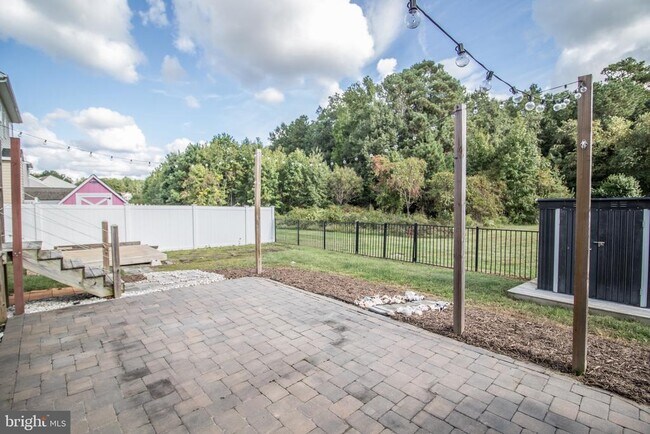 Building Photo - 45567 Bethson St