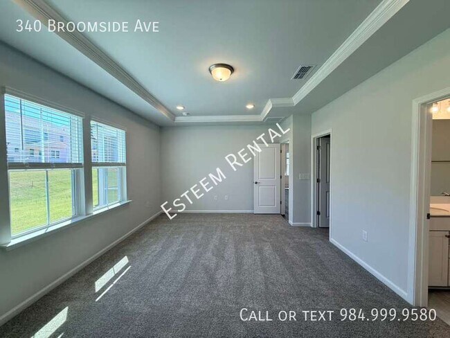 Building Photo - 340 Broomside Ave