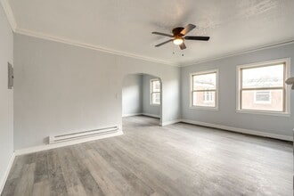 Building Photo - 2-Bedrooms