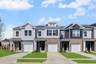 Building Photo - 15 Whaler Dr
