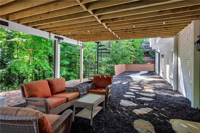 Building Photo - 3081 Rhodenhaven Dr NW