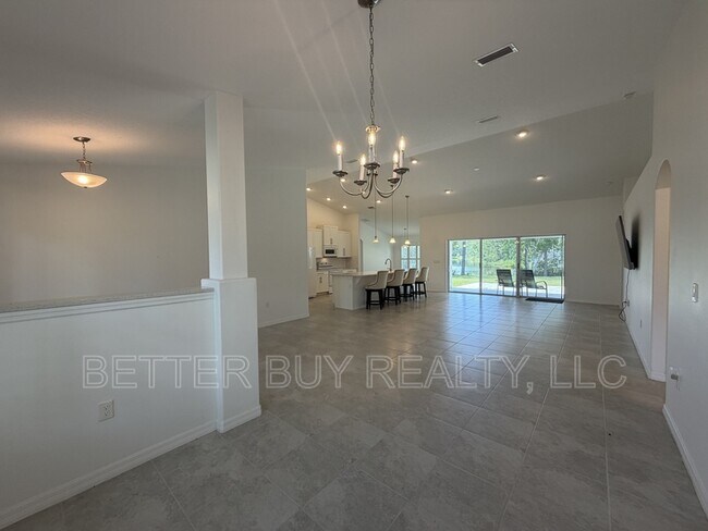 Building Photo - 16 Kalendar Ct