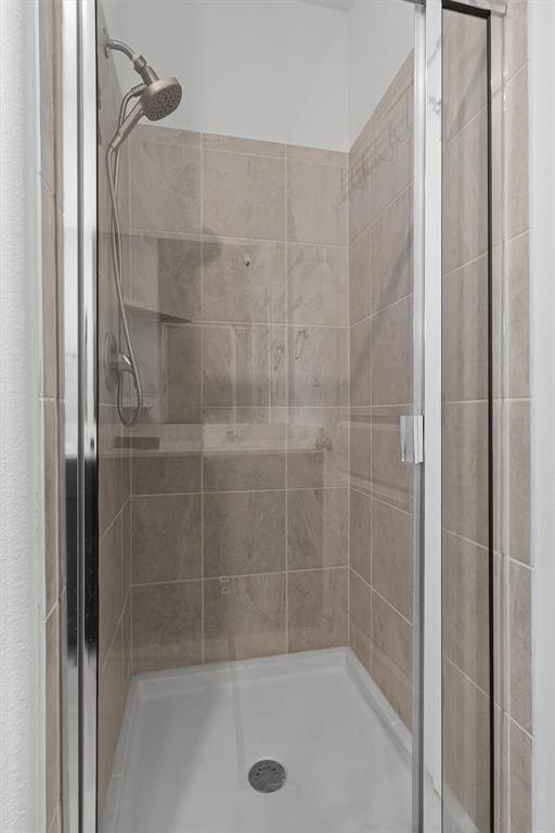 Building Photo - 1512 Weatherford Ln