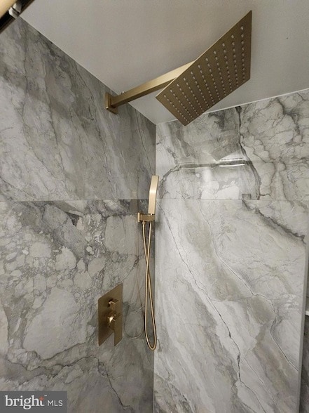 Building Photo - 8030-8000 Ditman St