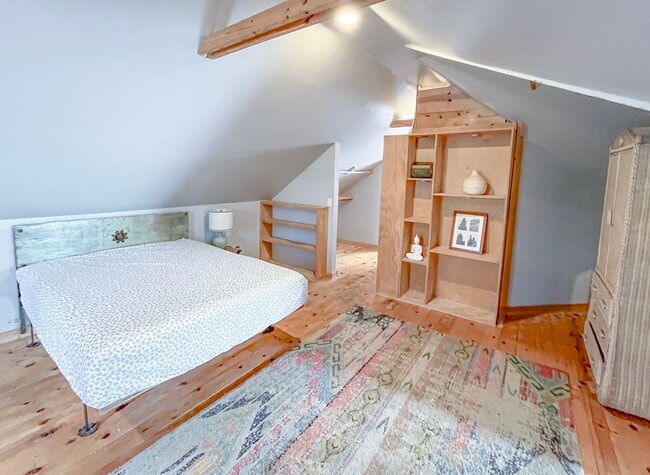 Building Photo - 1505 Church St