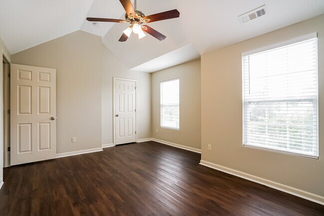 Building Photo - 3412 Monsieur Ct