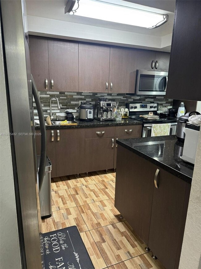 Building Photo - 13854 SW 67th Terrace