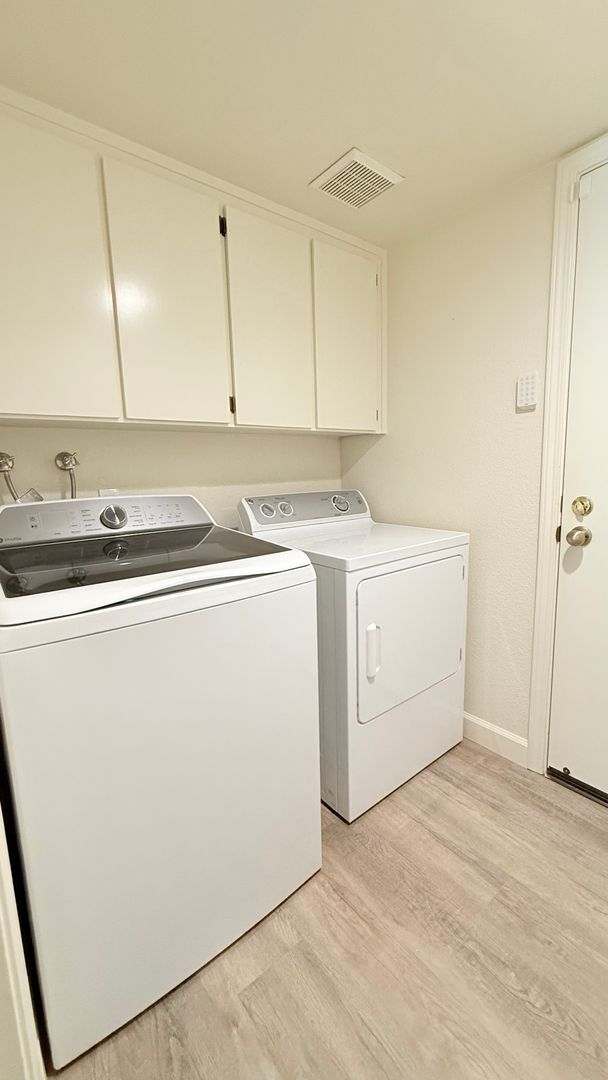 Building Photo - 223 Tipperary Lane -30% Rental Fee
