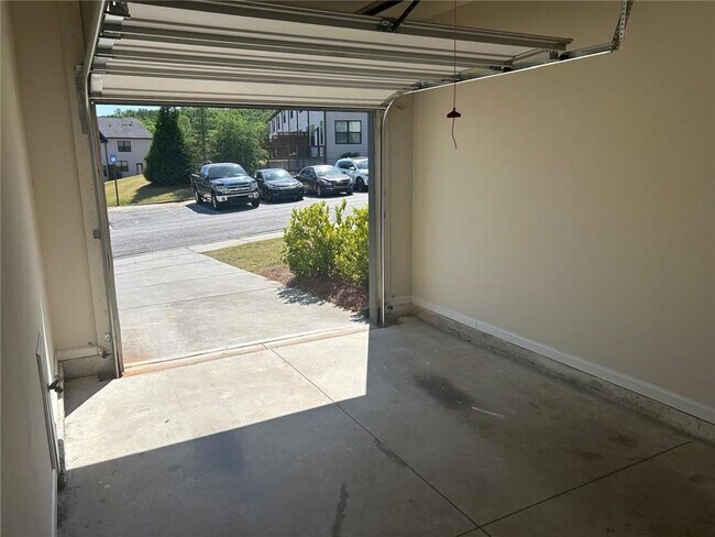 Building Photo - 6412 Mountain Home Way