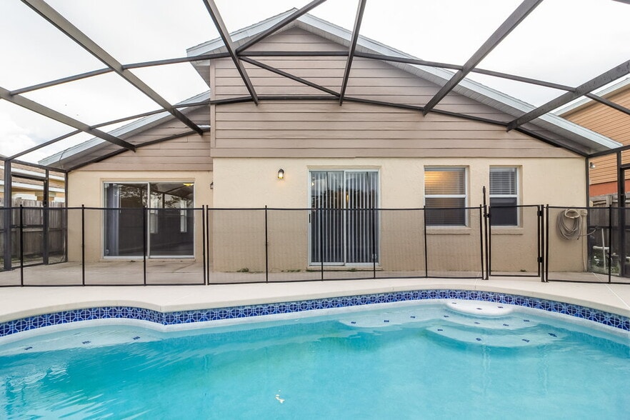 Building Photo - 105 Rock Springs Ct