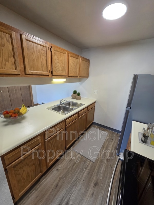 Building Photo - 3893 Orr Dr