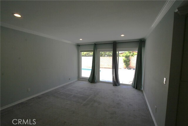 Building Photo - 11400 Dona Evita Dr