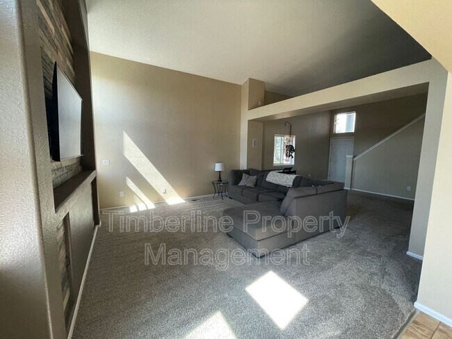 Building Photo - 4757 Sweetgrass Ln