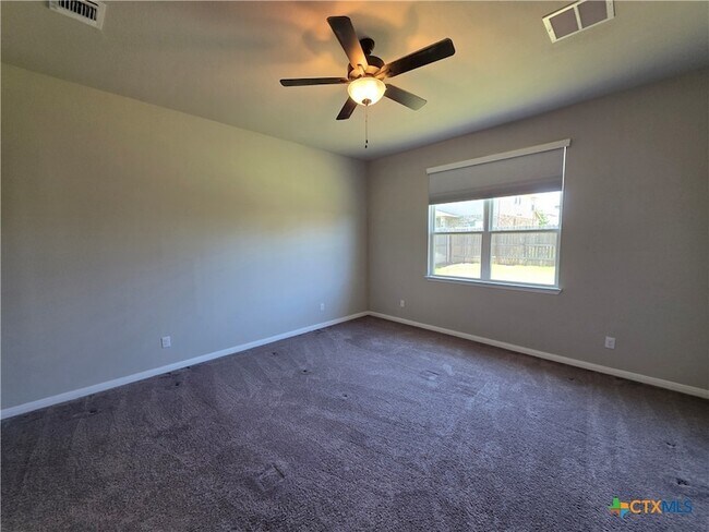 Building Photo - 10001 Kensley Rose Dr