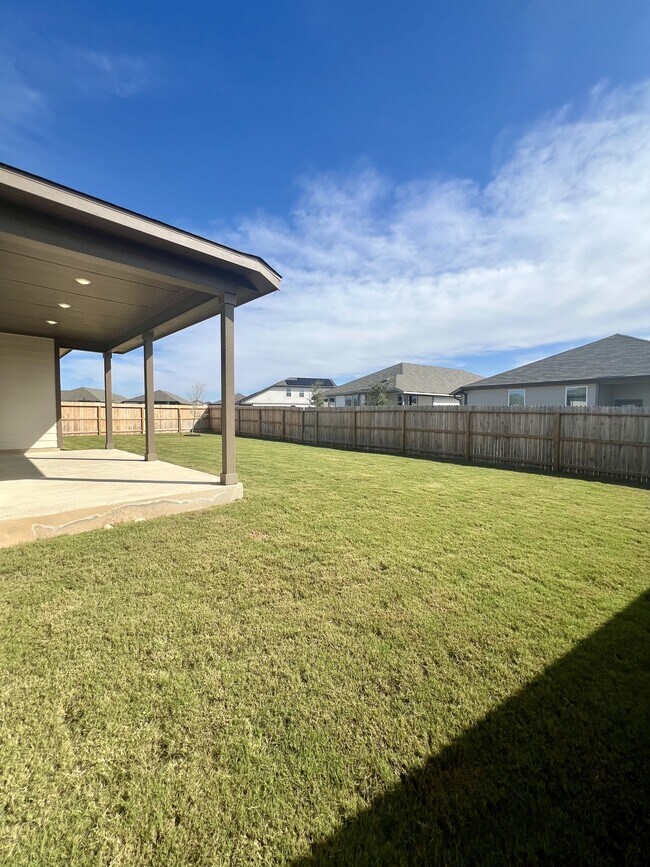 Building Photo - 14438 Inspiration Pt